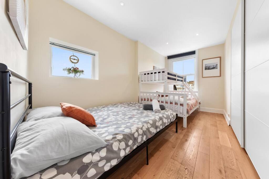 Spacious Sleep 11 With Terrace In Earls Court Ec99 London Exterior foto